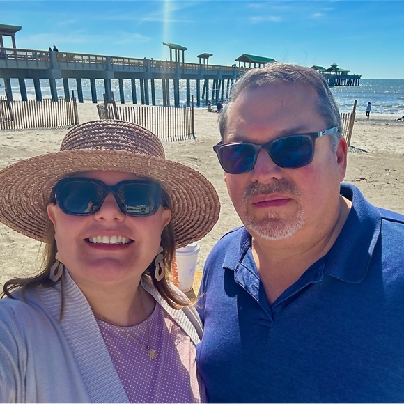 Meet your Posher, Lynnette - Picture 5 of 5